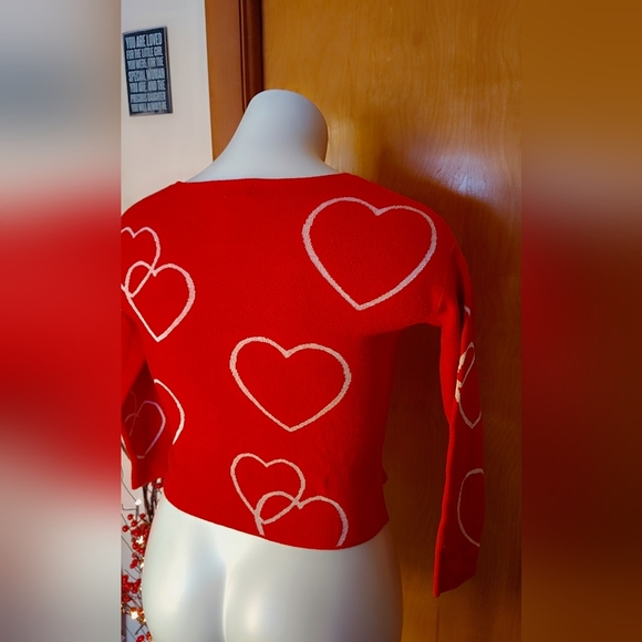 ❤️✨ Philosophy Red Heart Sweater – Size S/P NWOT ✨❤️ - Picture 5 of 6